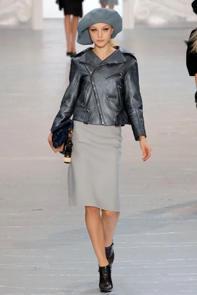 Look 30